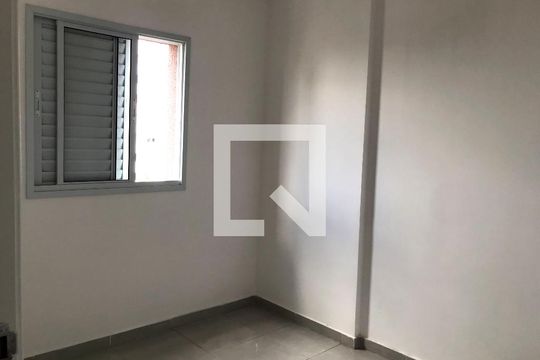 Quarto 1 de apartamento para alugar com 2 quartos, 40m² em Vila Matilde, São Paulo