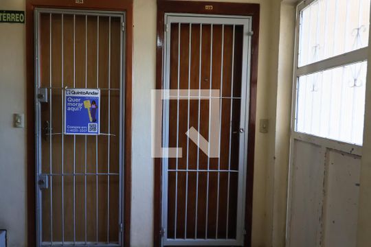 Placa de apartamento à venda com 2 quartos, 38m² em Olaria, Canoas