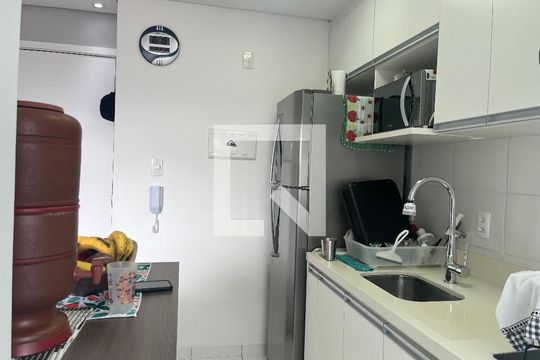 Cozinha de apartamento à venda com 1 quarto, 31m² em Água Branca, São Paulo