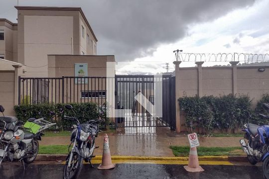 Fachada de apartamento para alugar com 2 quartos, 38m² em Vila Santos, São Paulo