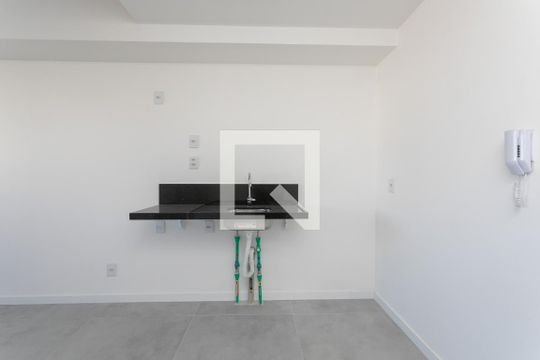 Cozinha de kitnet/studio para alugar com 1 quarto, 33m² em Rio Branco, Porto Alegre