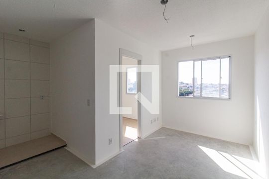 Sala/Cozinha de apartamento para alugar com 2 quartos, 35m² em Vila Norma, São Paulo