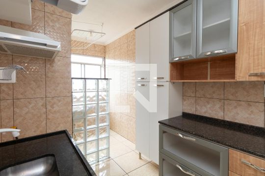 Cozinha de apartamento à venda com 2 quartos, 50m² em Cangaiba, São Paulo