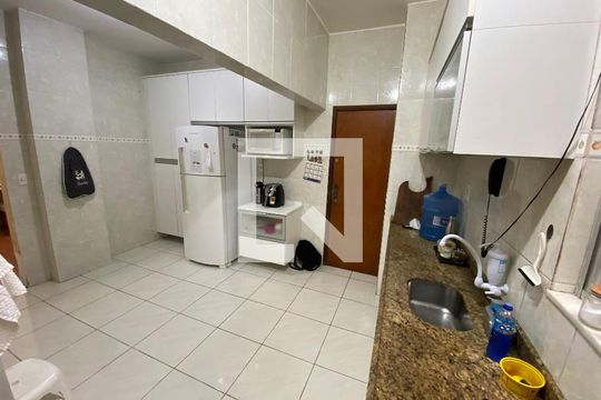 Cozinha e Área de Serviço de apartamento à venda com 3 quartos, 82m² em Méier, Rio de Janeiro