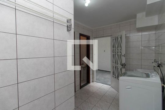 Área de Serviço de casa à venda com 4 quartos, 195m² em Vila Mazzei, São Paulo