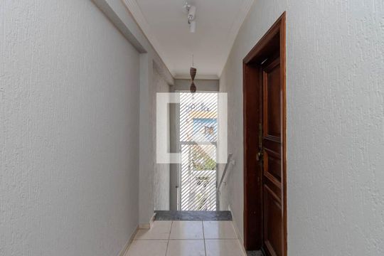 Hall de Entrada de casa à venda com 4 quartos, 195m² em Vila Mazzei, São Paulo