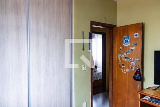 Quarto 2 de apartamento à venda com 3 quartos, 177m² em Jardim America, Belo Horizonte