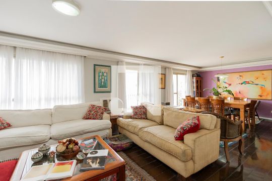 Sala de apartamento para alugar com 4 quartos, 215m² em Campo Belo, São Paulo