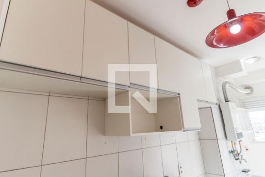 Detalhe da cozinha de apartamento para alugar com 2 quartos, 57m² em Vila Nossa Senhora da Escada, Barueri