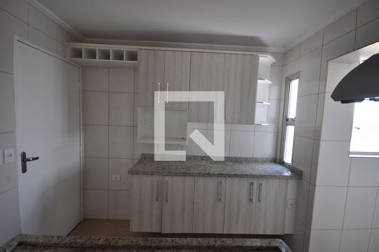 Cozinha de apartamento à venda com 2 quartos, 70m² em Tremembé, São Paulo