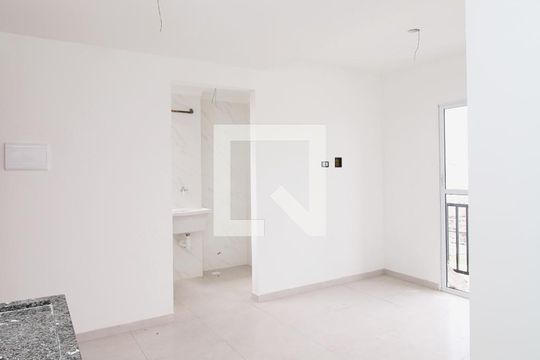 Cozinha de apartamento à venda com 2 quartos, 44m² em Vila Nova Carolina, São Paulo
