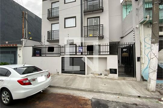 Fachada com plaquinha de apartamento à venda com 2 quartos, 39m² em Vila Nova Carolina, São Paulo