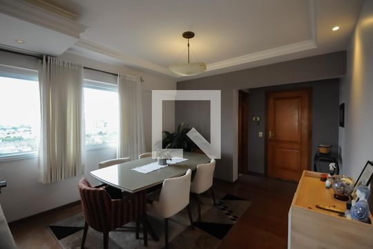 Sala de apartamento à venda com 3 quartos, 121m² em Baeta Neves, São Bernardo do Campo