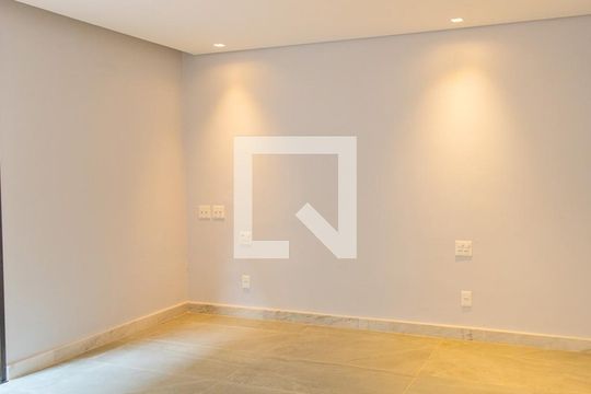 Quarto 2 de casa à venda com 4 quartos, 205m² em Planalto, Belo Horizonte