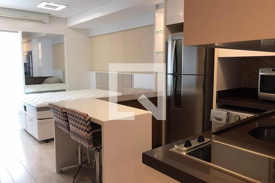 Kitnet/Studio à venda com 1 quarto, 42m² em Vila Gomes Cardim, São Paulo