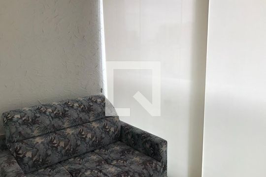Sacada - sofá de kitnet/studio à venda com 1 quarto, 42m² em Vila Gomes Cardim, São Paulo