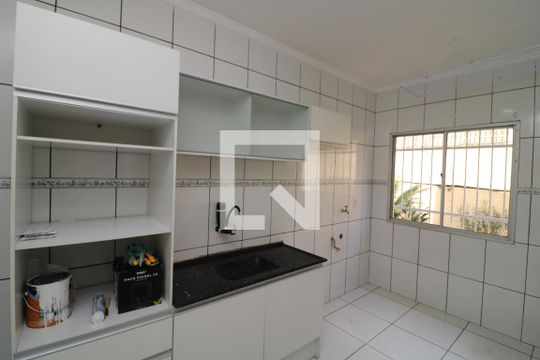 Cozinha de apartamento para alugar com 2 quartos, 50m² em Jardim Nove de Julho, São Paulo