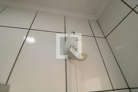 Banheiro de apartamento para alugar com 2 quartos, 50m² em Jardim Nove de Julho, São Paulo