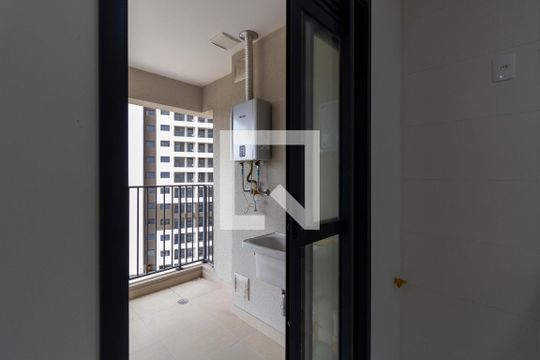 Área de Serviço de apartamento à venda com 3 quartos, 69m² em Vila Anastácio, São Paulo