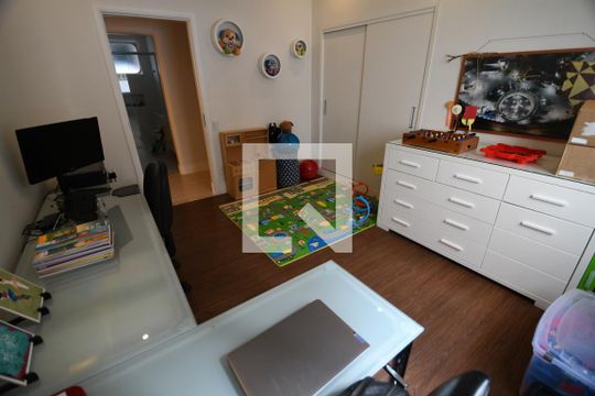 Quarto 1 de apartamento à venda com 3 quartos, 138m² em Cambuí, Campinas