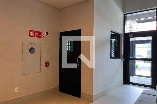 Fachada de kitnet/studio para alugar com 0 quarto, 21m² em Vila Mariana, São Paulo