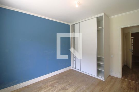 Quarto 1 de casa à venda com 3 quartos, 250m² em Vila do Castelo, São Paulo