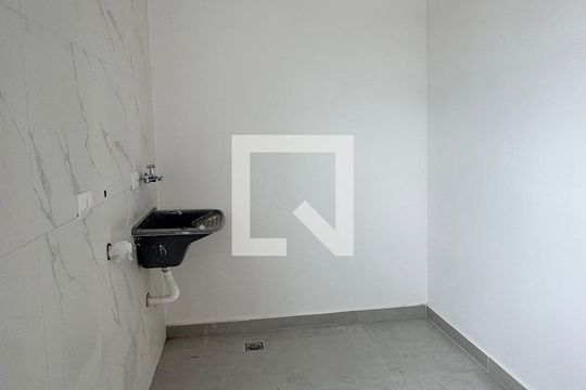 Área de Serviço de apartamento para alugar com 2 quartos, 50m² em Jardim Audir, Barueri