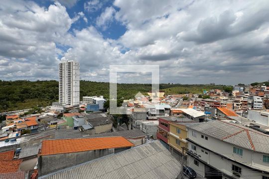 Vista do Quarto 1 de apartamento para alugar com 2 quartos, 50m² em Jardim Audir, Barueri