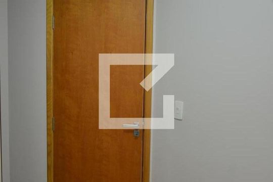 Quarto 2 de apartamento para alugar com 2 quartos, 47m² em Vila Helena, Santo André