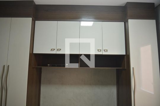 Quarto de apartamento para alugar com 2 quartos, 47m² em Vila Helena, Santo André
