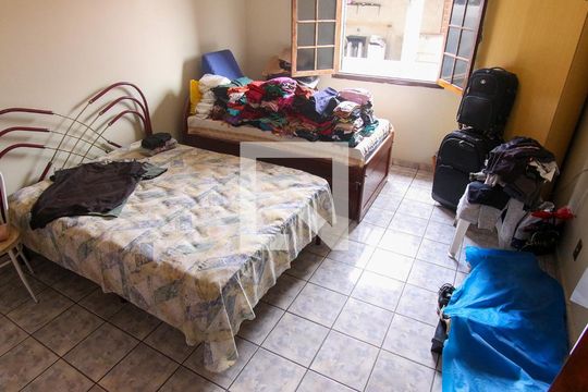 Quarto  de casa à venda com 3 quartos, 250m² em Jardim Sapopemba, São Paulo