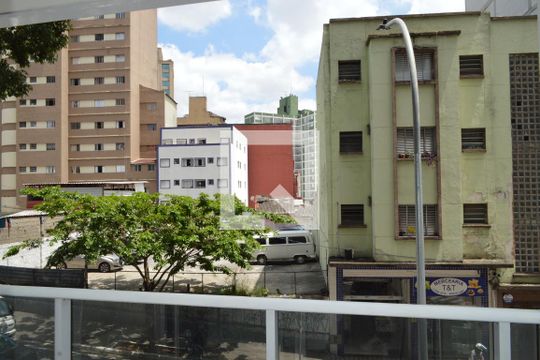 Varanda de kitnet/studio à venda com 1 quarto, 23m² em Sé, São Paulo