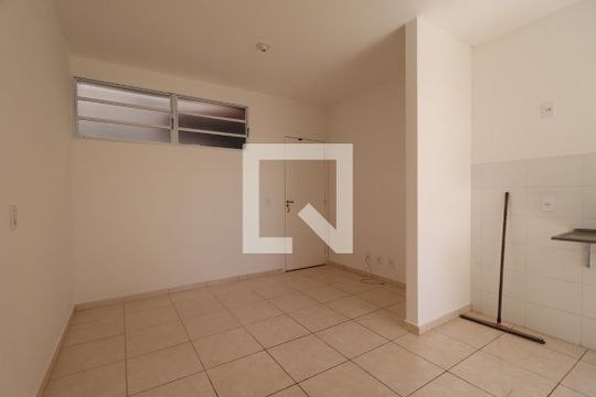Sala de apartamento para alugar com 2 quartos, 43m² em Residencial Parque dos Servidores, Ribeirão Preto