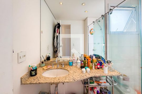 Banheiro da Suíte 1 de apartamento à venda com 2 quartos, 95m² em Vila Monumento, São Paulo
