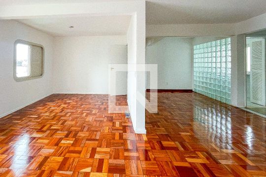 Sala de apartamento à venda com 3 quartos, 105m² em Sumarezinho, São Paulo