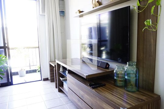Sala de apartamento à venda com 2 quartos, 75m² em Taquara, Rio de Janeiro