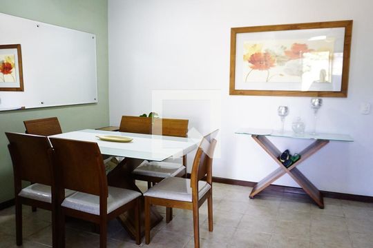 Sala de apartamento à venda com 2 quartos, 75m² em Taquara, Rio de Janeiro