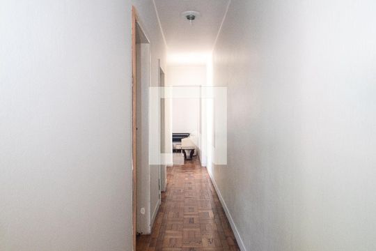 Corredor de apartamento à venda com 2 quartos, 74m² em Centro Histórico, Porto Alegre