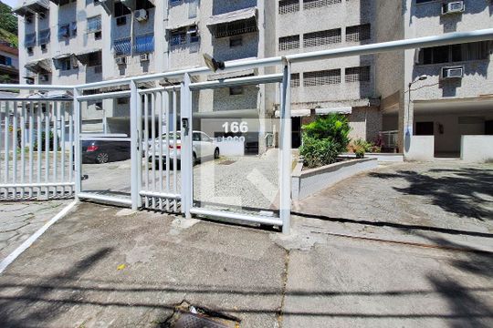 Fachada de apartamento à venda com 2 quartos, 71m² em Santa Rosa, Niterói