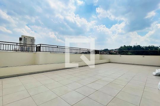 Área comum de apartamento para alugar com 2 quartos, 51m² em Vila Galvão, Guarulhos