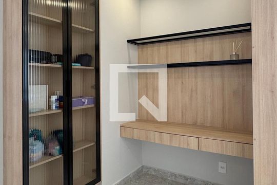 Escritório de apartamento à venda com 2 quartos, 87m² em Tamboré, Barueri