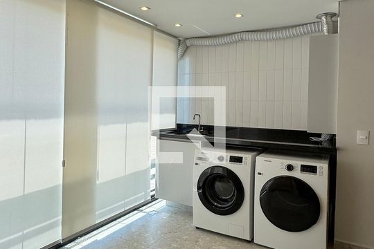 Área de Serviço de apartamento à venda com 2 quartos, 87m² em Tamboré, Barueri