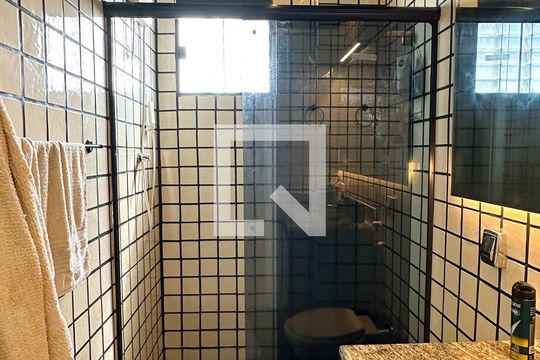 Banheiro Social de apartamento à venda com 4 quartos, 380m² em Copacabana, Rio de Janeiro