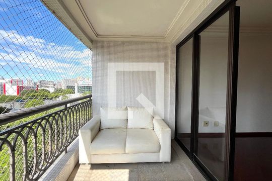 Varanda de apartamento para alugar com 3 quartos, 130m² em Vila Clementino, São Paulo