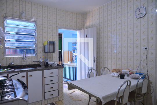 Cozinha de casa à venda com 4 quartos, 200m² em Utinga, Santo André