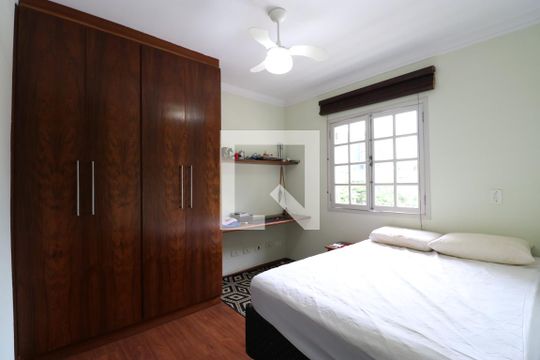 Suíte 1 de casa à venda com 3 quartos, 250m² em Lapa, São Paulo