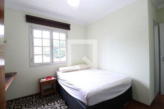 Suíte 1 de casa à venda com 3 quartos, 250m² em Lapa, São Paulo