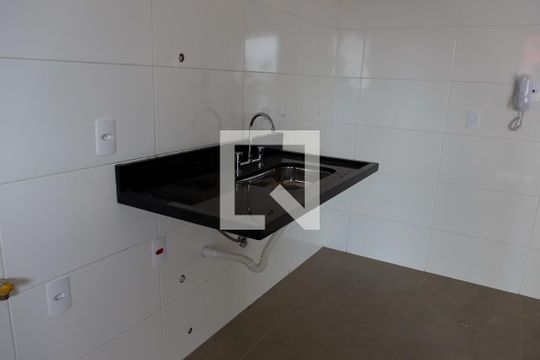 Cozinha de apartamento à venda com 2 quartos, 82m² em Vila Osasco, Osasco