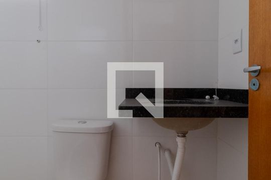 Banheiro de apartamento à venda com 1 quarto, 24m² em Vila Nova Savoia, São Paulo