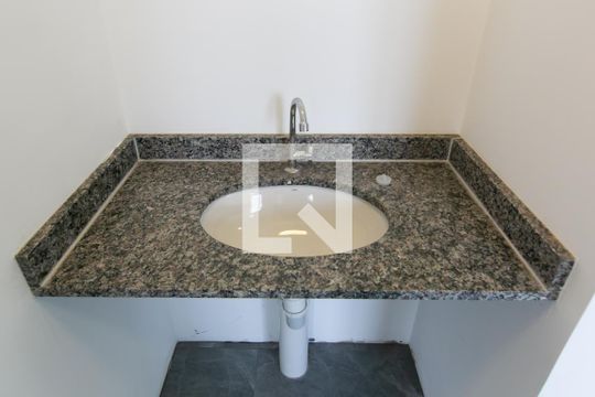 Lavabo de apartamento à venda com 2 quartos, 38m² em Vila Norma, São Paulo